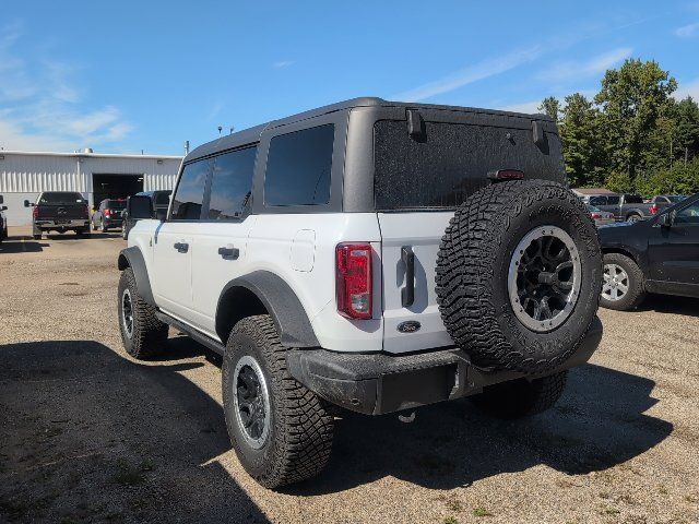 Used 2024 Ford Bronco Black Diamond w/ Sasquatch Package AWD/4WD image 6