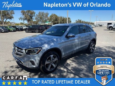 Used 2022 Mercedes-Benz GLC 300 w/ Premium Package Lite image 2