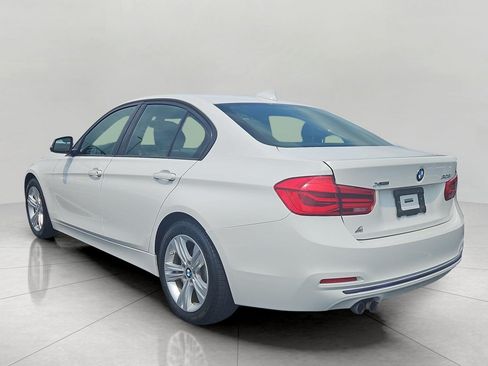 Used 2016 BMW 328i xDrive Sedan AWD/4WD image 6