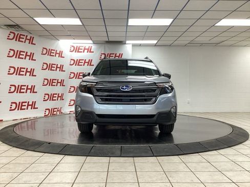 New 2026 Subaru Forester Premium AWD/4WD image 3