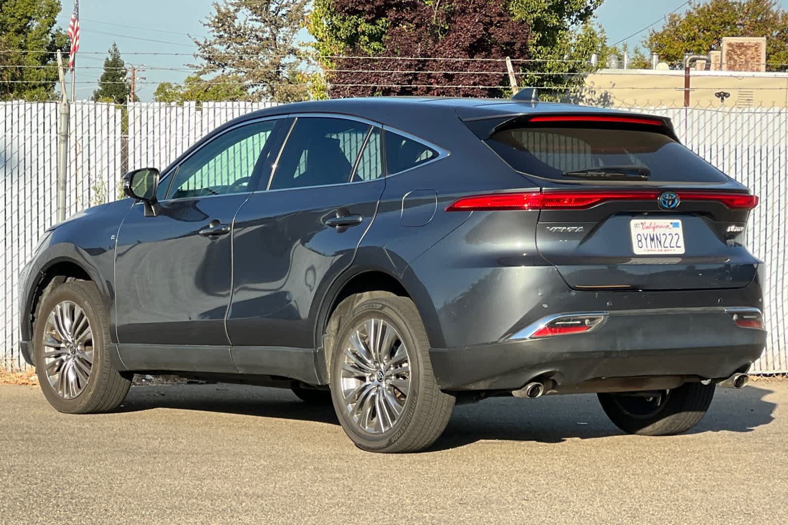 Used 2021 Toyota Venza Limited AWD/4WD image 5
