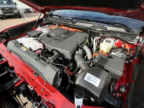 Certified 2025 Toyota Sequoia SR5 w/ SR5 Premium Package AWD/4WD image 11