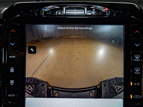 Used 2022 RAM 3500 Big Horn w/ Level C Equiment Group image 22