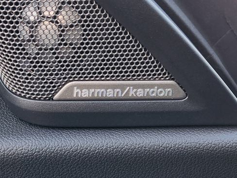 Used 2025 BMW M2 w/ Lighting Package image 25