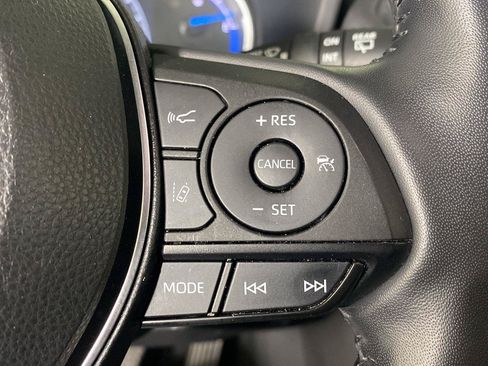 Used 2022 Toyota RAV4 XSE AWD/4WD image 21