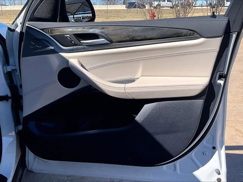 Used 2019 BMW X3 xDrive30i w/ Premium Package image 25