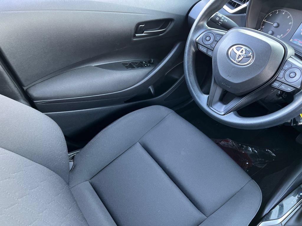 Used 2024 Toyota Corolla LE FWD image 16
