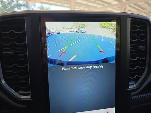 Used 2024 Ford Ranger XL image 14