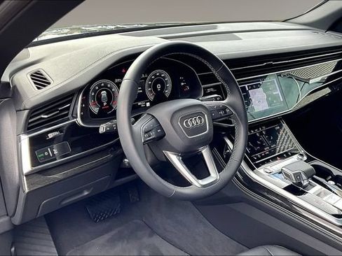 Used 2026 Audi Q8 Premium Plus w/ Premium Plus Package AWD/4WD image 17