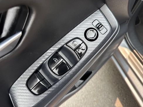Used 2021 Nissan Sentra SV w/ Electronics Package FWD image 19