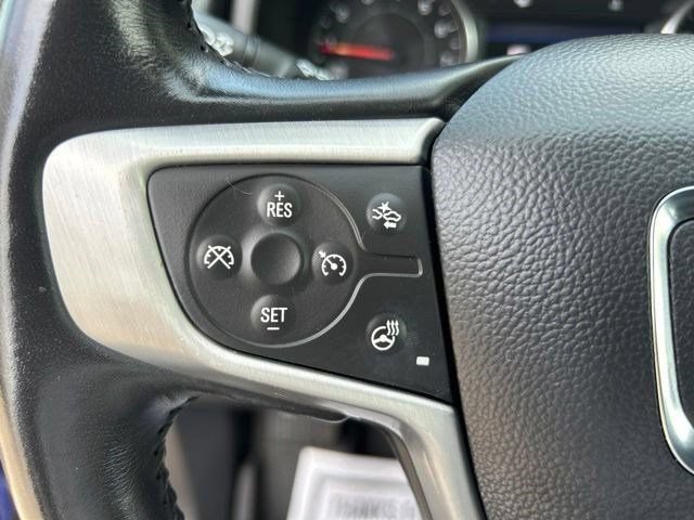 Used 2022 GMC Terrain SLT w/ Infotainment Package II FWD image 17