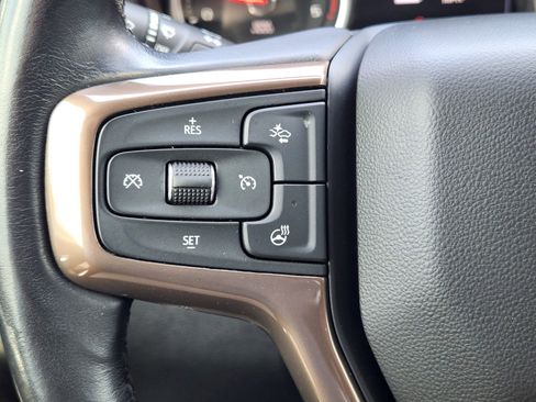 Used 2020 Chevrolet Silverado 2500 High Country w/ Technology Package AWD/4WD image 23