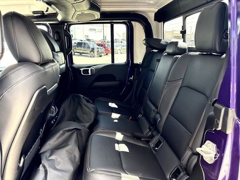 New 2026 Jeep Gladiator Sport image 24