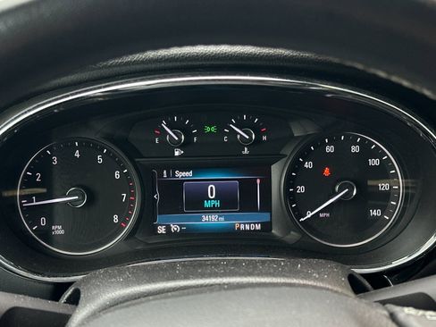 Used 2021 Buick Encore Preferred image 22