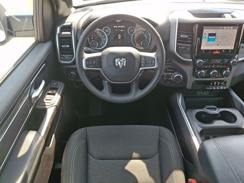 Used 2025 RAM 1500 Big Horn AWD/4WD image 11