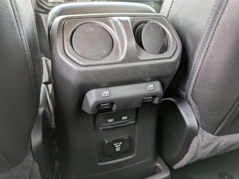 Used 2021 Jeep Wrangler Unlimited Sahara AWD/4WD image 14