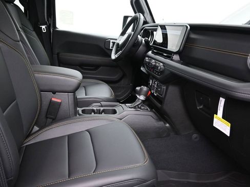 New 2025 Jeep Wrangler Sahara w/ Safety Group image 17