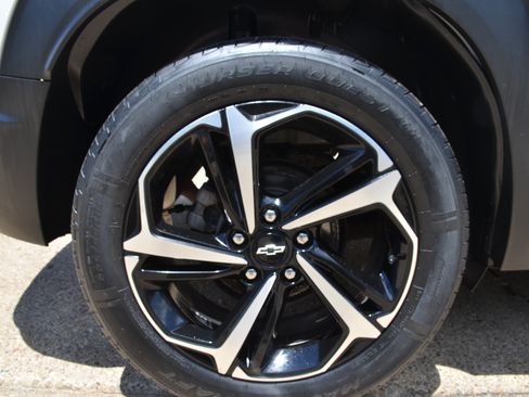 Used 2022 Chevrolet TrailBlazer RS w/ Sun and Liftgate Package AWD/4WD image 15