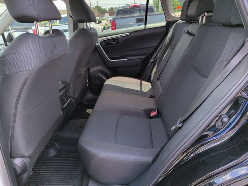 Certified 2025 Toyota RAV4 LE FWD image 25