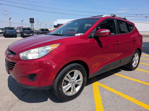 Used 2012 Hyundai Tucson GLS FWD image 3