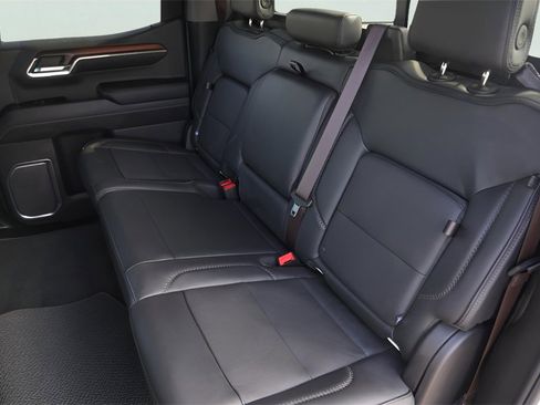 Used 2024 GMC Sierra 1500 Denali image 27