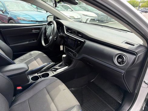 Certified 2017 Toyota Corolla SE w/ Carpet Mat Package (TMS) FWD image 10