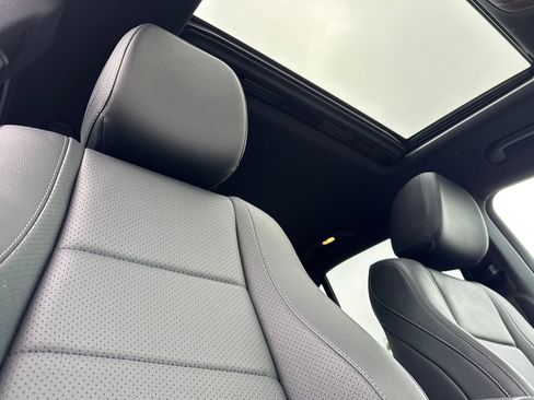 Certified 2022 Mercedes-Benz GLE 350 image 11