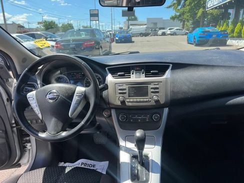 Used 2014 Nissan Sentra SR w/ SR Driver Package FWD image 26