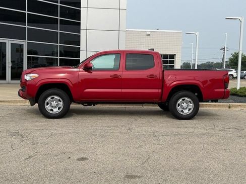 Used 2023 Toyota Tacoma SR AWD/4WD image 6
