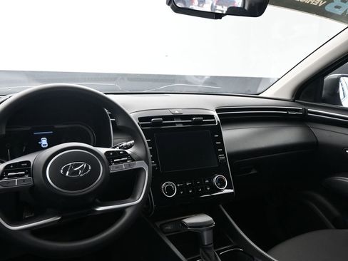 Used 2024 Hyundai Tucson SE image 26
