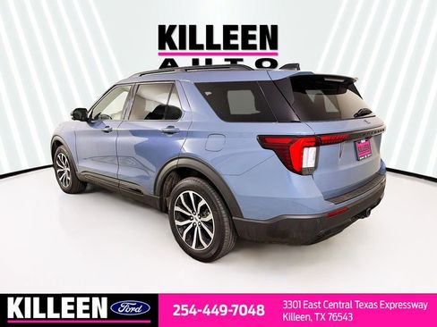 Used 2025 Ford Explorer ST-Line AWD/4WD image 6