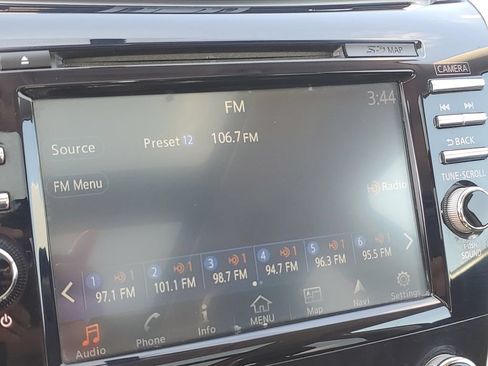 Used 2016 Nissan Murano Platinum w/ Platinum Technology Package AWD/4WD image 15