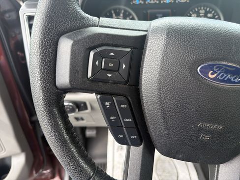 Used 2016 Ford F150 XLT w/ Equipment Group 302A Luxury AWD/4WD image 18