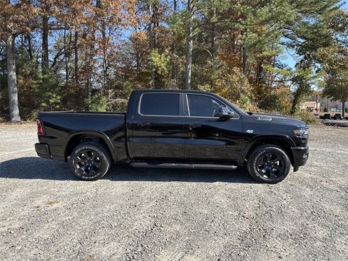 New 2026 RAM 1500 4x4 Crew Cab image 4