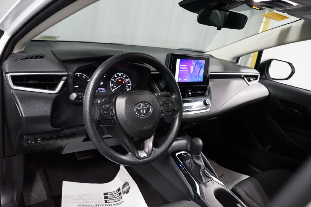 Certified 2024 Toyota Corolla LE FWD image 11