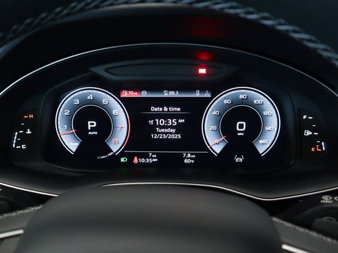 New 2026 Audi Q8 Premium Plus image 16