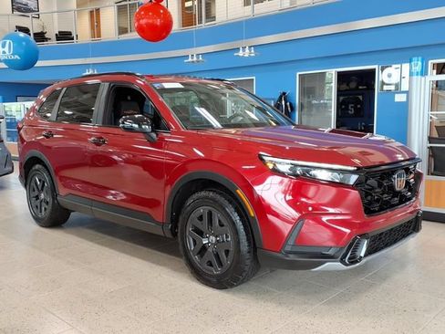 Certified 2026 Honda CR-V TrailSport image 3