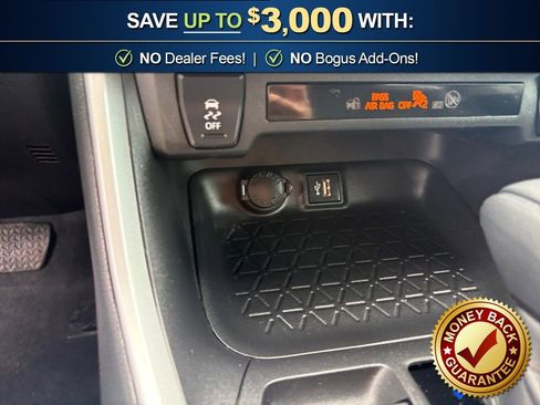 Used 2023 Toyota RAV4 XLE w/ Convenience Package FWD image 27