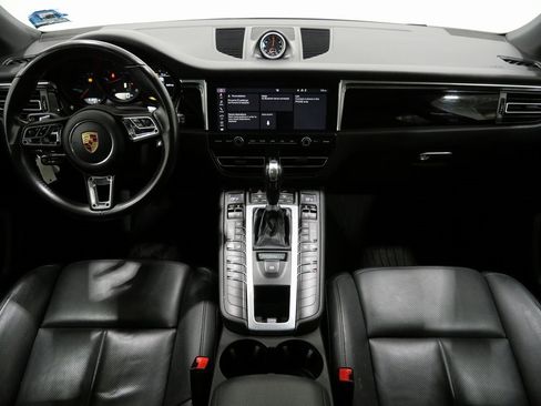 Used 2019 Porsche Macan image 10