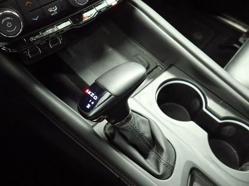 Used 2024 Dodge Durango GT image 33