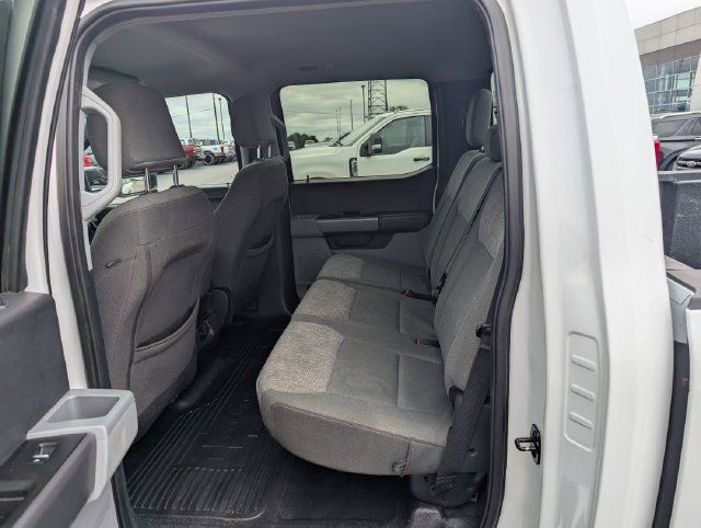 Used 2025 Ford F250 XLT AWD/4WD image 11