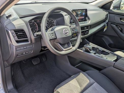 New 2026 Nissan Rogue SV FWD image 3