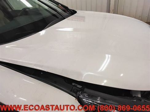 Used 2025 Subaru Outback Limited image 23