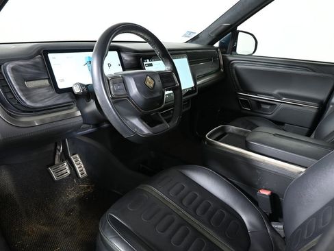 Used 2022 Rivian R1T Launch Edition image 12