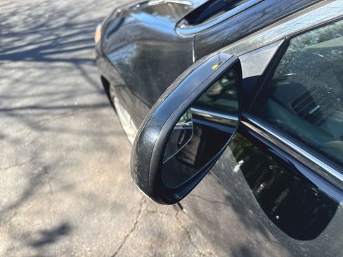 Used 2010 Acura TSX w/ Technology Package image 6