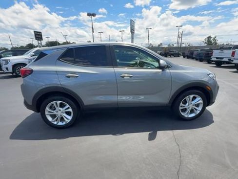 Used 2023 Buick Encore GX Preferred w/ Cold Weather Comfort Package FWD image 9