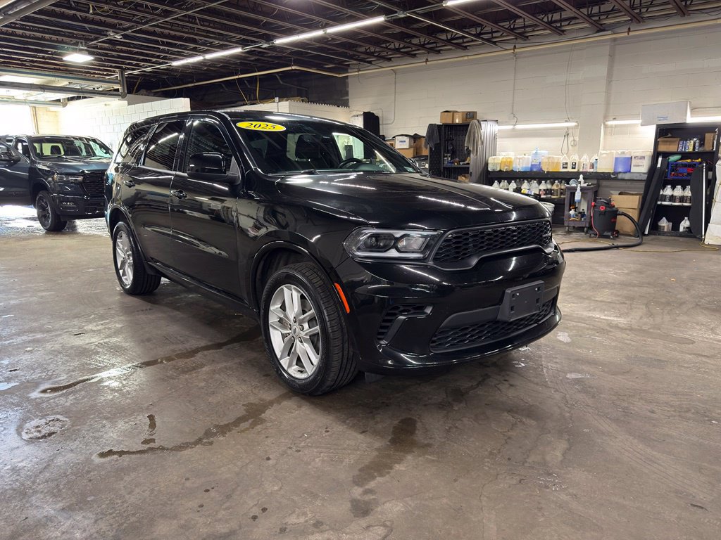 Used 2025 Dodge Durango GT AWD/4WD image 8