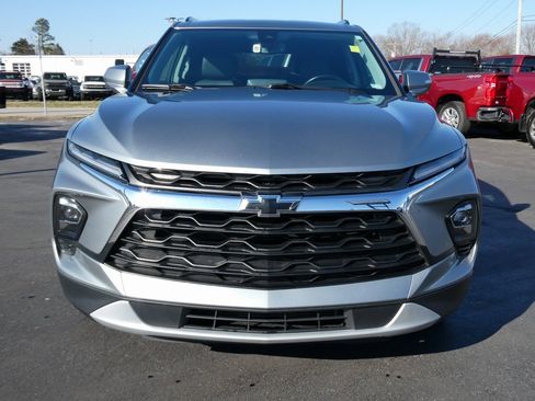 Used 2023 Chevrolet Blazer LT image 8