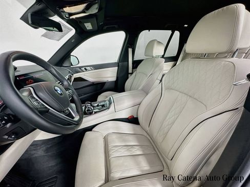 Used 2023 BMW X5 xDrive40i w/ Luxury Seating Package AWD/4WD image 21
