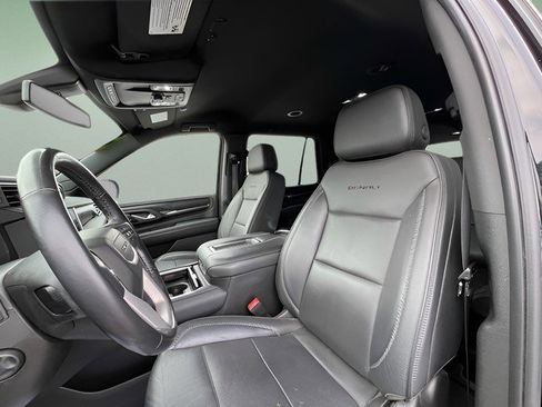 Certified 2022 GMC Yukon Denali w/ Max Trailering Package image 9